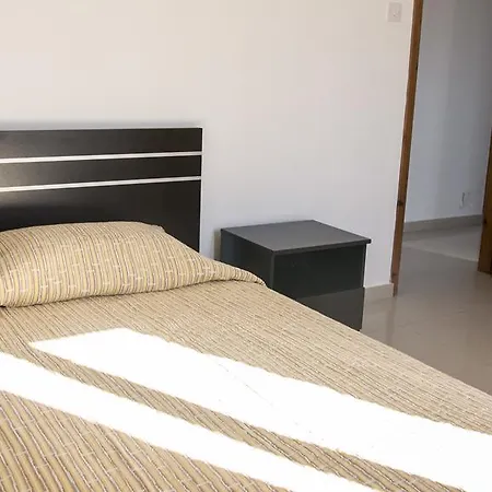 Дом отдыха House In Livadia 22a *
